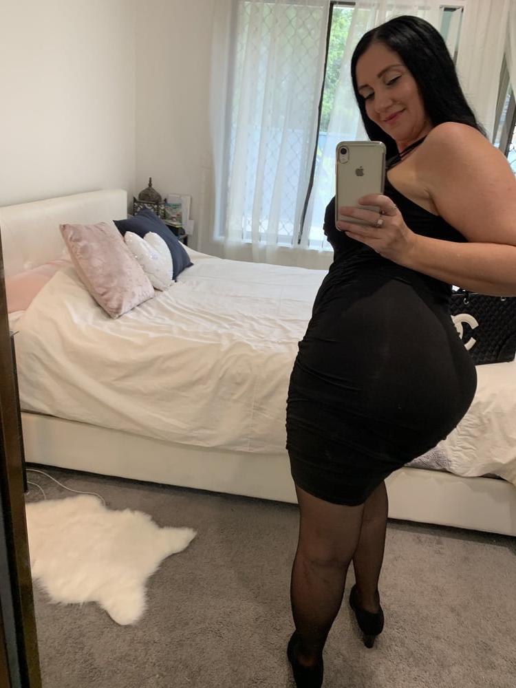 25P MILF Mistress Krystal Kate Part 2