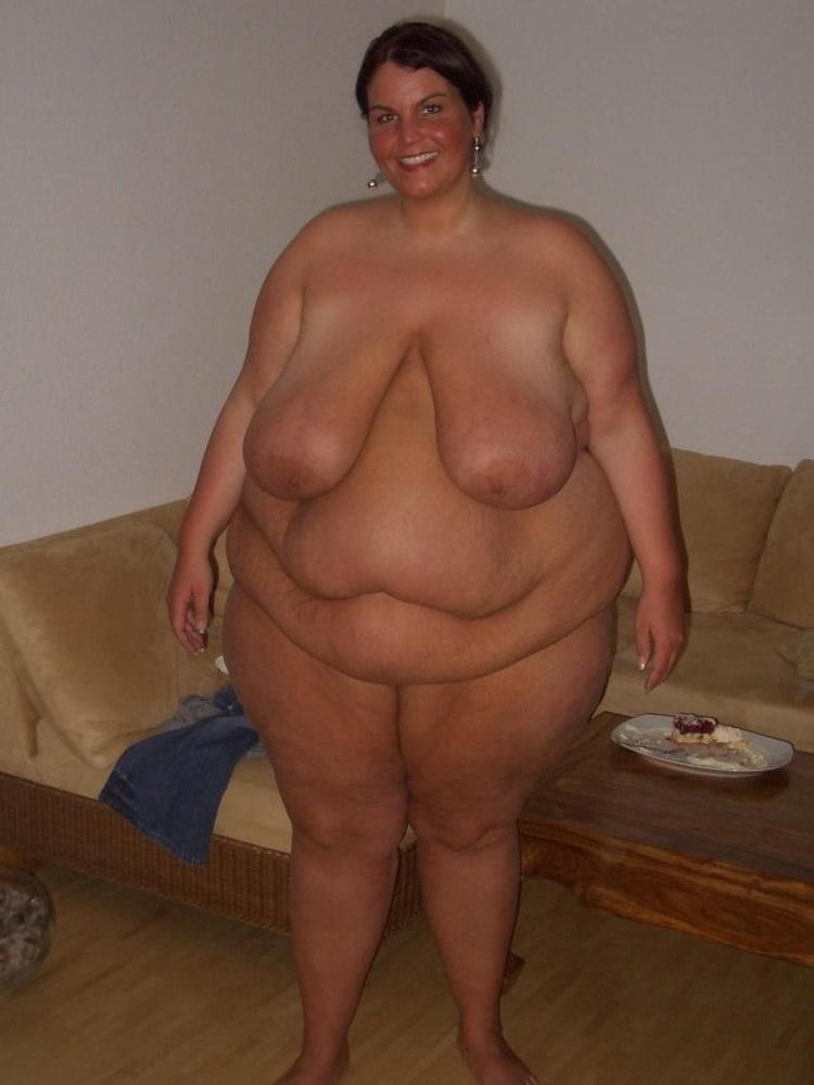 25P Fat Chicks With Deceptively Thin Faces 8