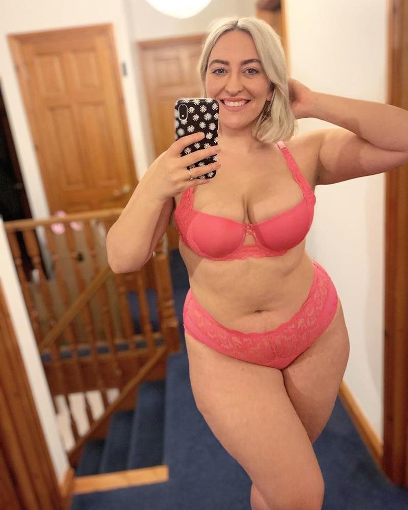 25P Curvy Blonde