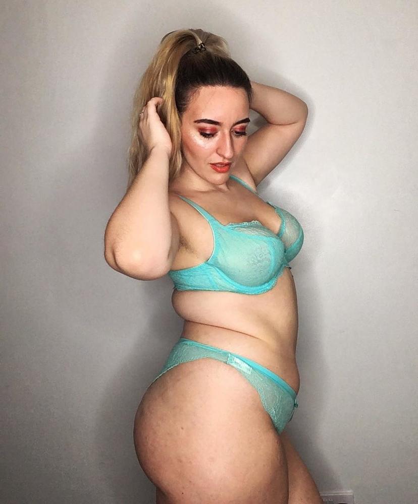 25P Curvy Blonde