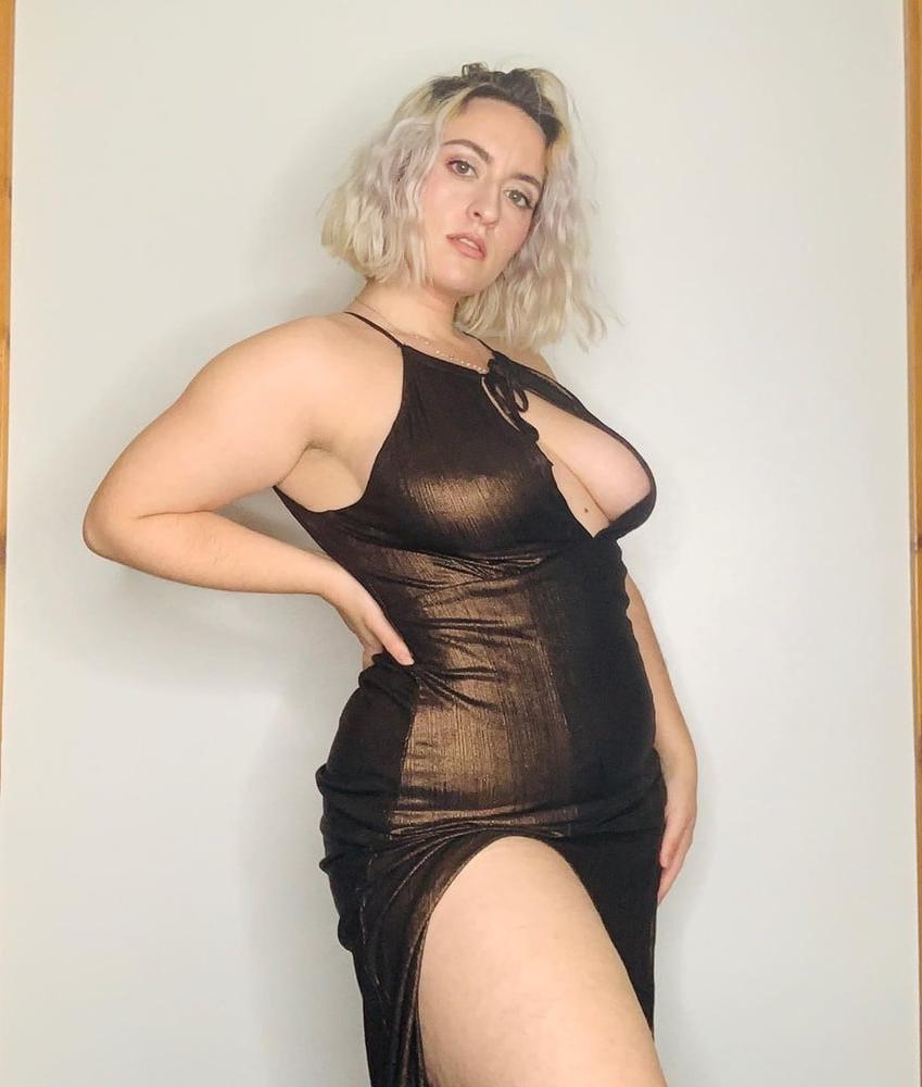 25P Curvy Blonde
