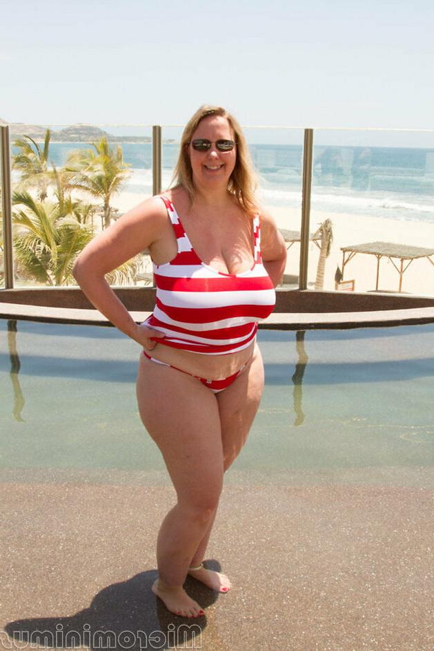 25P Hoodyman SSBBW 283 : Fat pigs exposed forever.