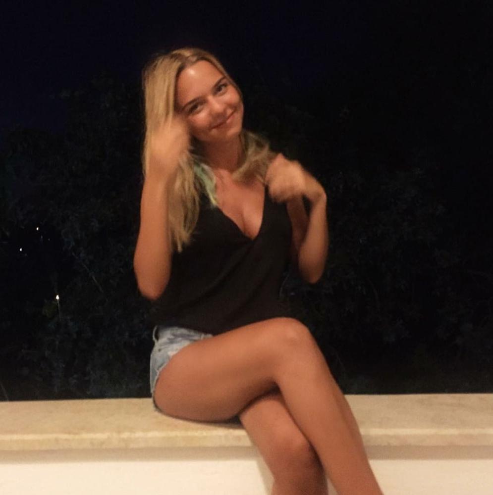 15P Turkish Instagram Girls 72 Simla
