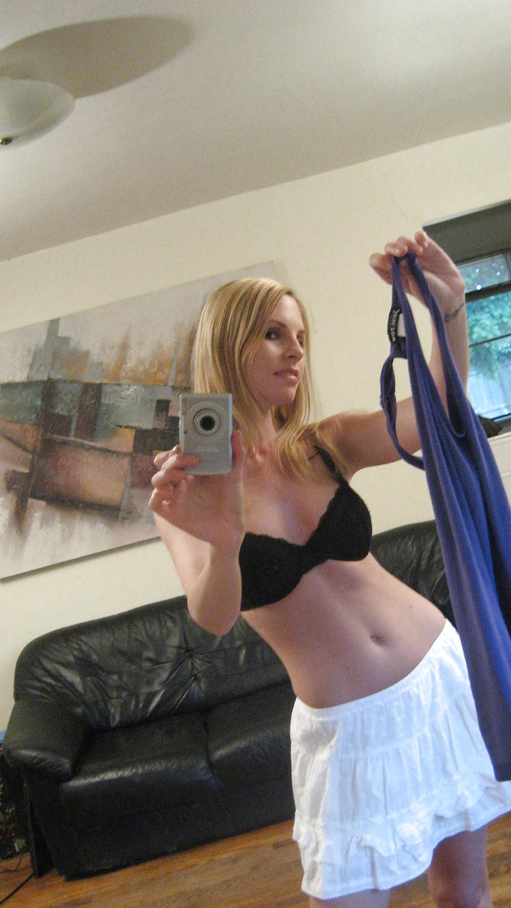 14P Blonde mirror pics