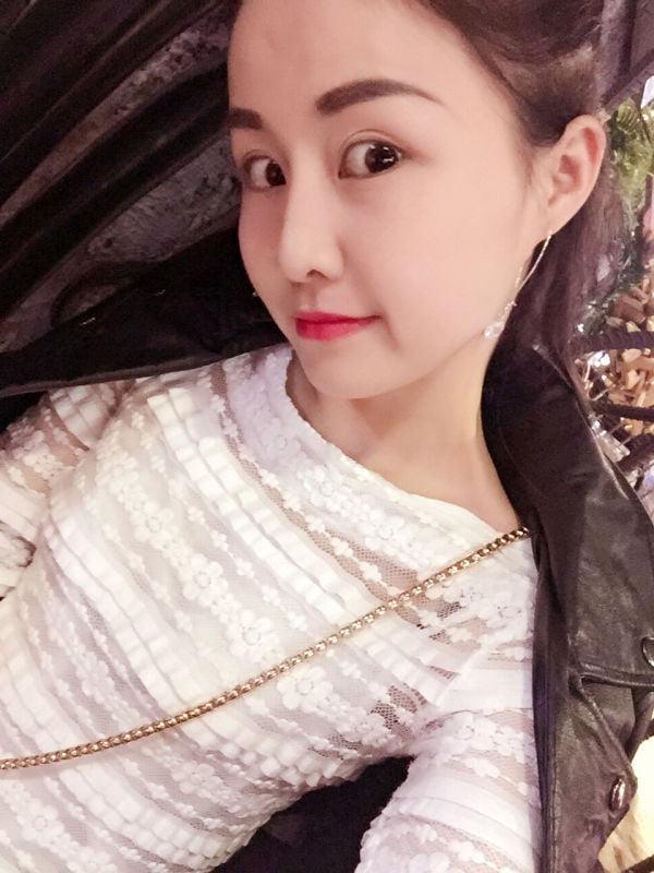 25P Chinese Amateur-213