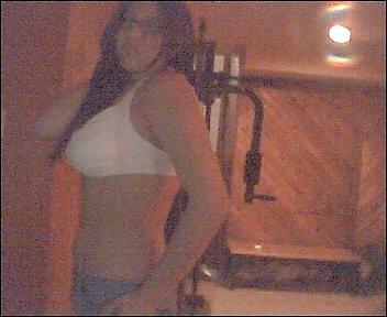 25P Pics of that slut on the video I uploaded