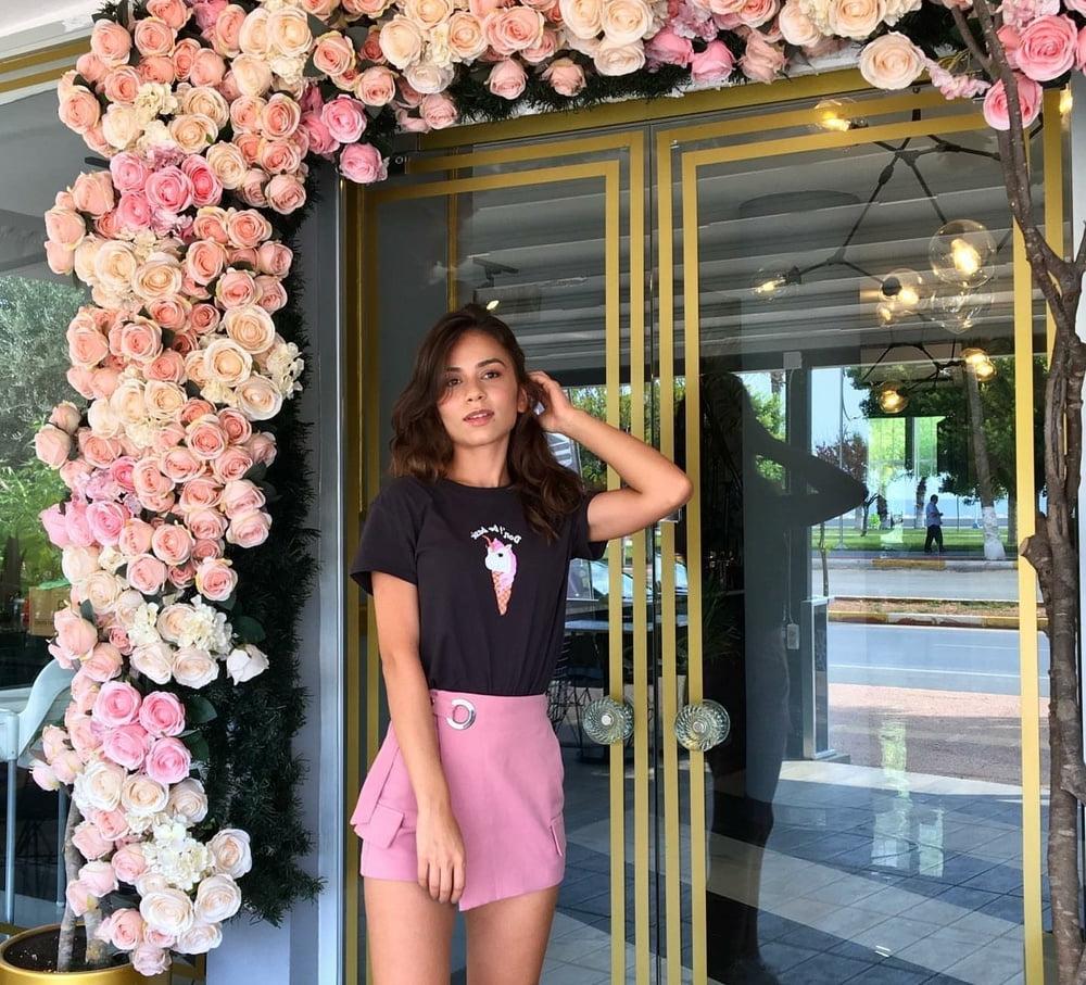 18P Turkish Instagram Girls 69 Kubra