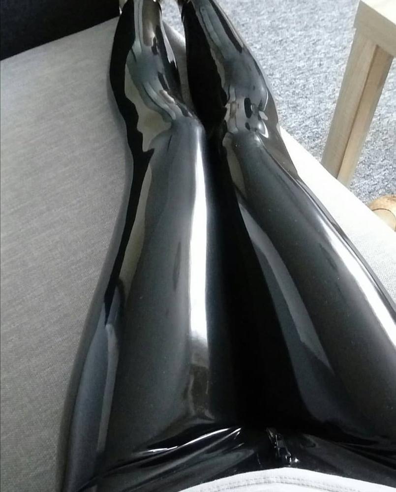 25P Latex Girls 3