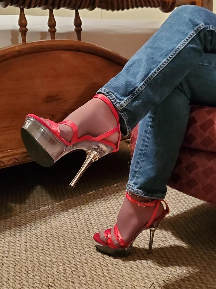 25P Hubby's pantyhose birthday presents