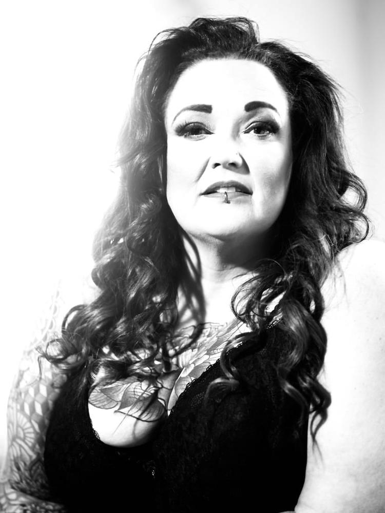25P Sexy as fuck FAT MILF Slut