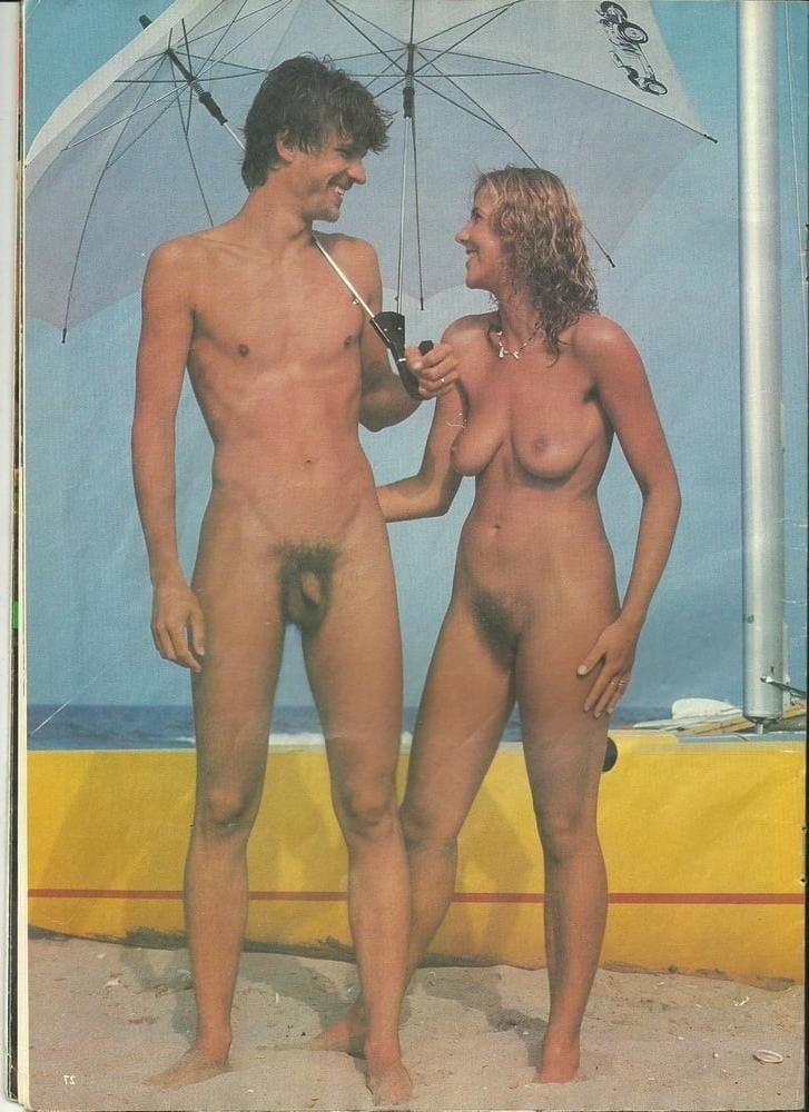 25P Naked Vintage Girls 52