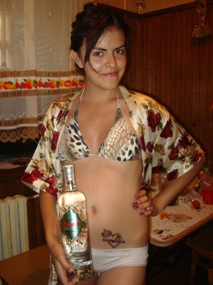 17P Girls in the sauna 1