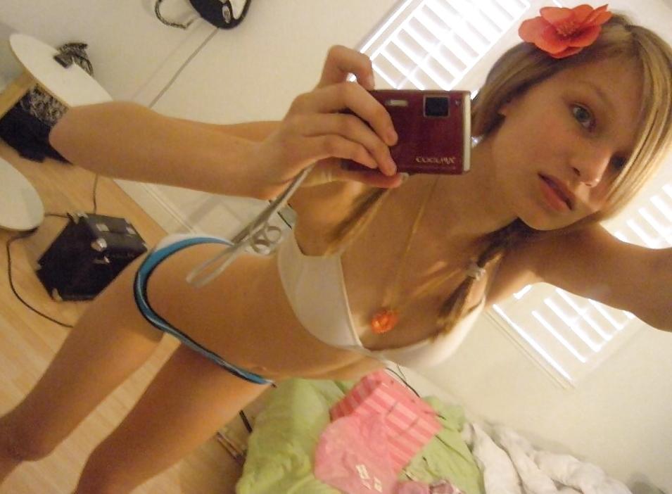 5P Skninny blonde mirror shots ( Help me finde more !! )