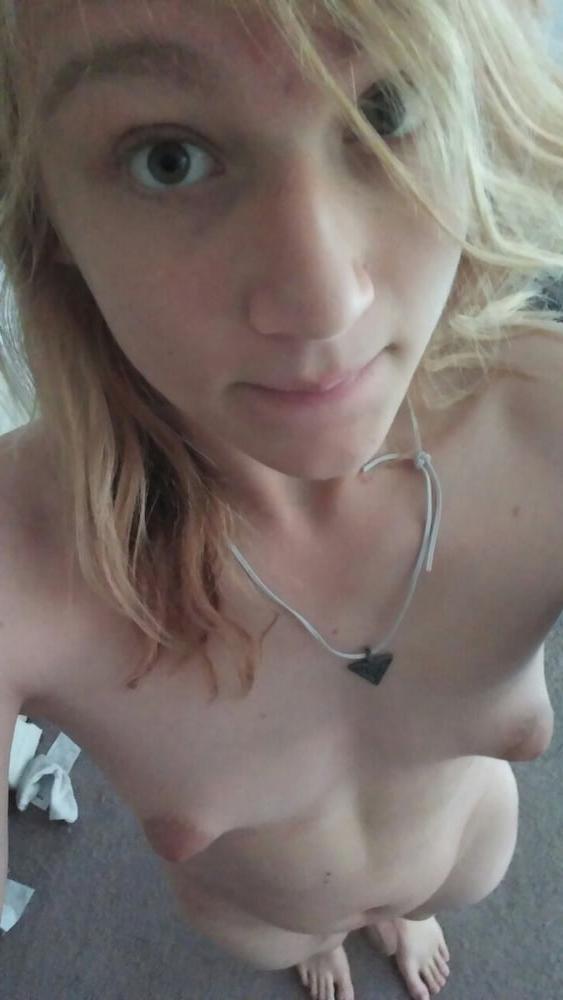 13P Janas Kinky Girls Next Door 105