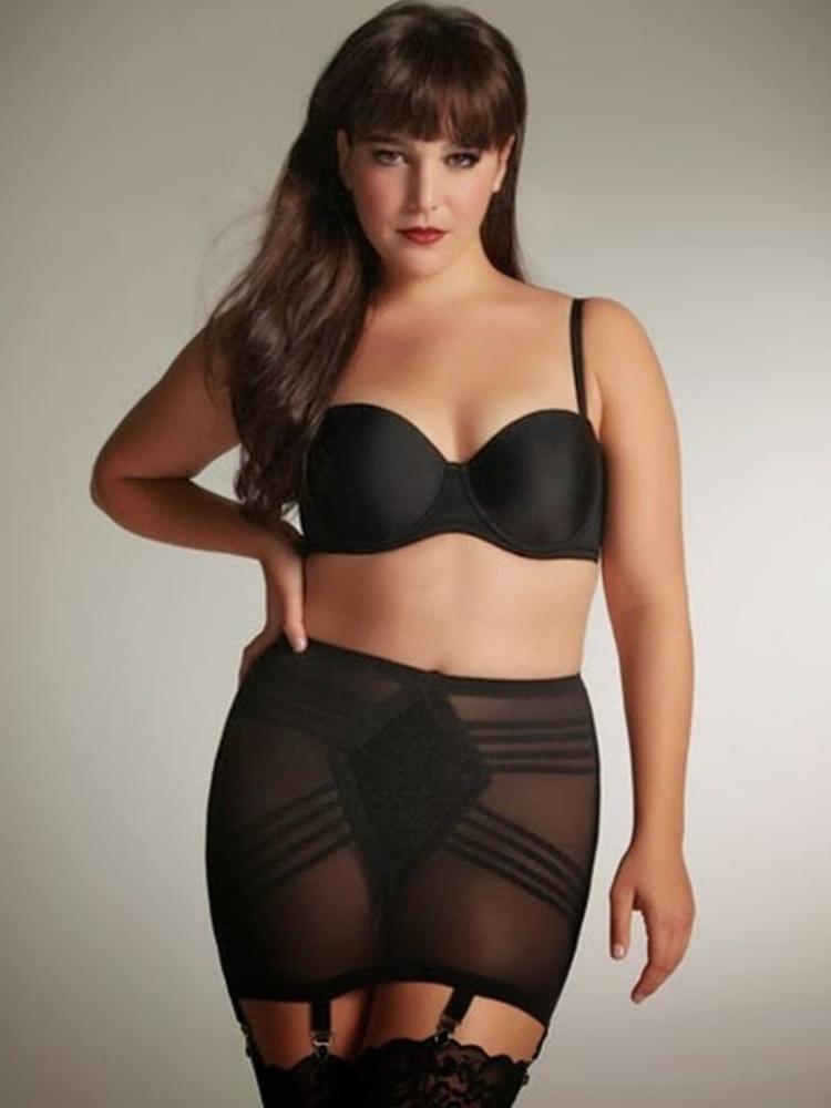 25P Big Girls in Girdles 8