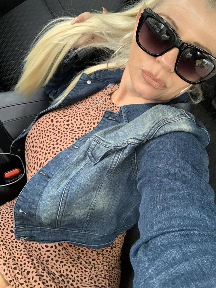 10P Reifer Blonder Bimbo
