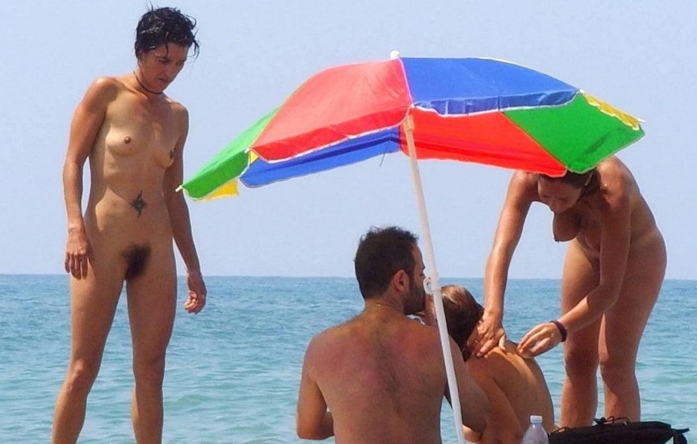 25P Great girls on the beach 2