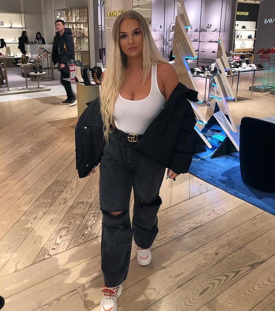 17P UK Girls 2020 - vol 19