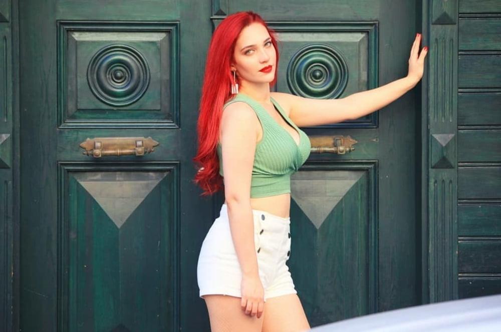 17P Turkish Instagram Girls 50 Hot Aysu