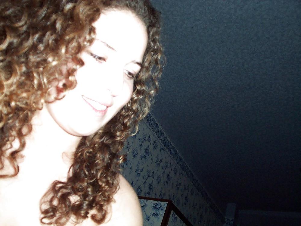 19P Curly Hair & Horny EXGF