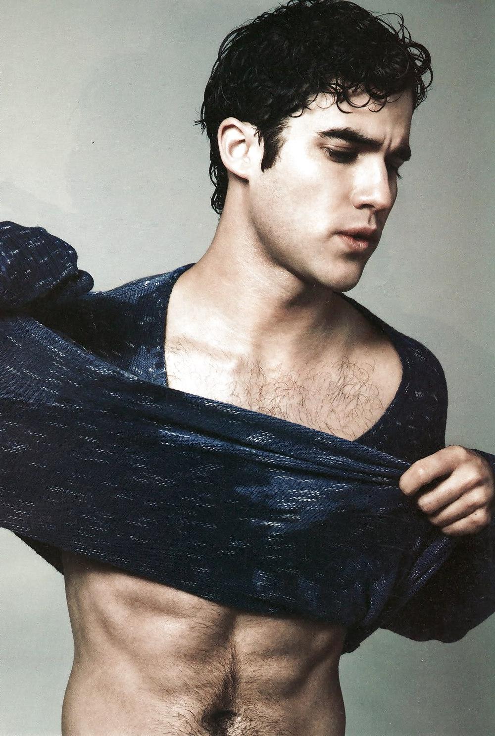 12P Hot Hairy Men