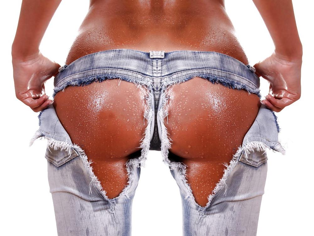 25P Queens in Jeans CLXXV
