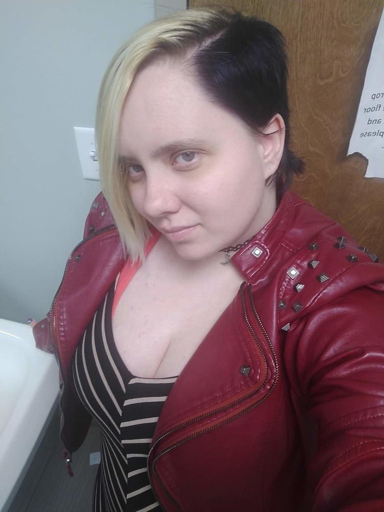 25P Fat PAWG Slut Michelle Bird Wants to be Exposed 1