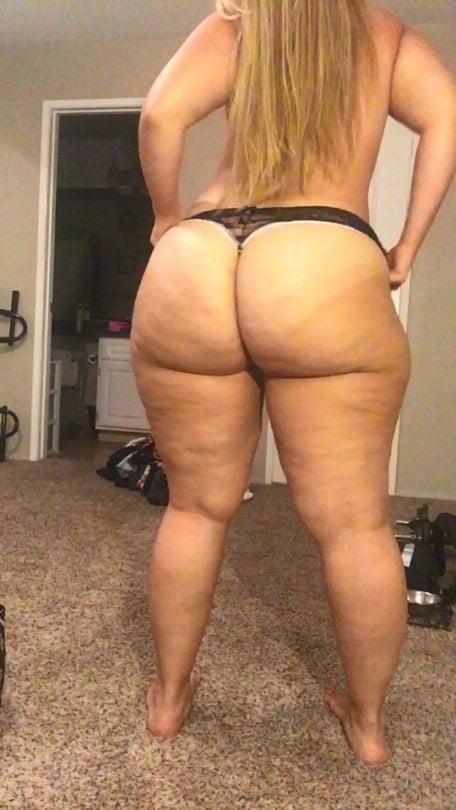 25P Nice curvy blond amateur 6