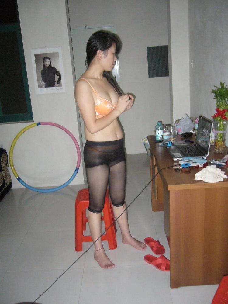 25P chinese girl leaked 4