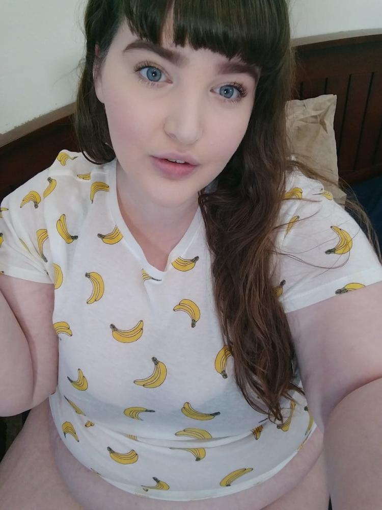 25P Fat Chicks With Deceptively Thin Faces 5