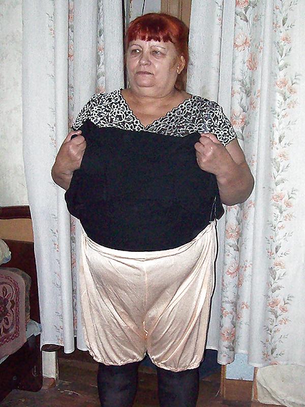 20P Fat in panties 3