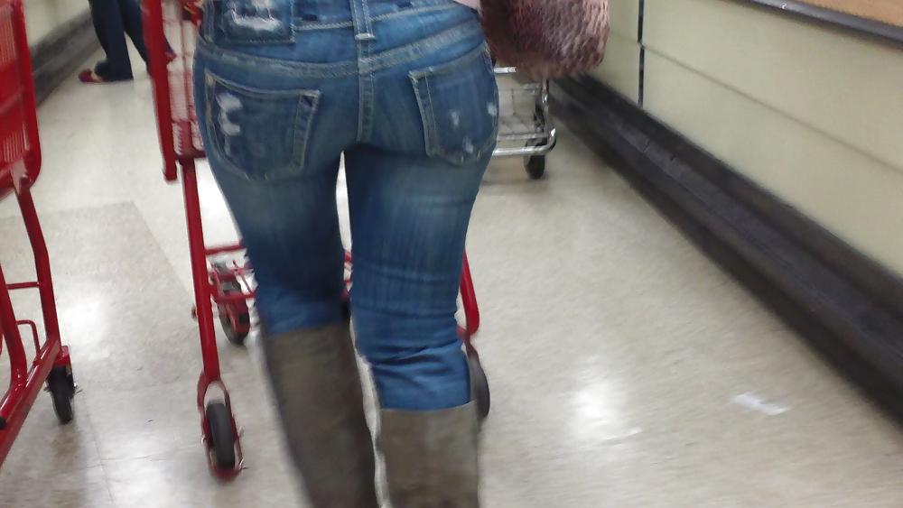 25P Ass & butts smooth teen cheeks in jeans 