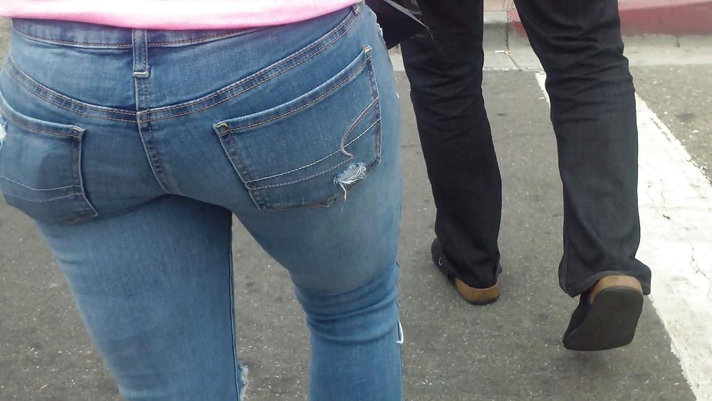 25P Ass & butts smooth teen cheeks in jeans 