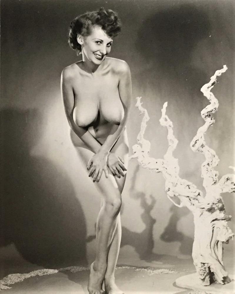 25P Donna Brown, vintage 1950's model