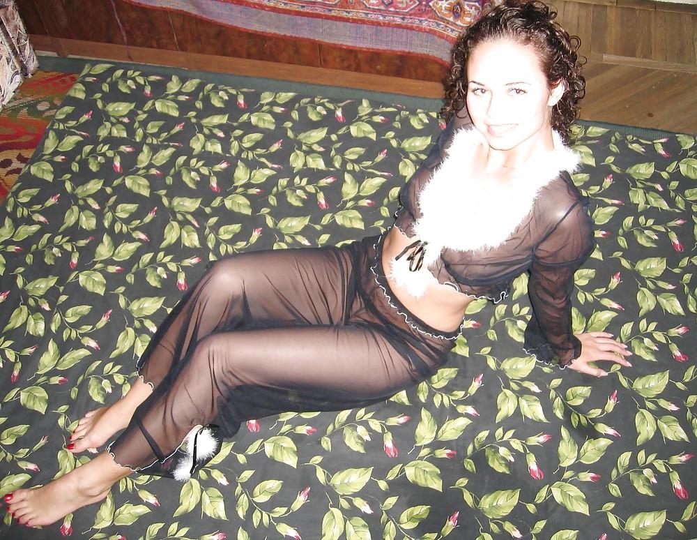 25P Curly Hair Brunette 