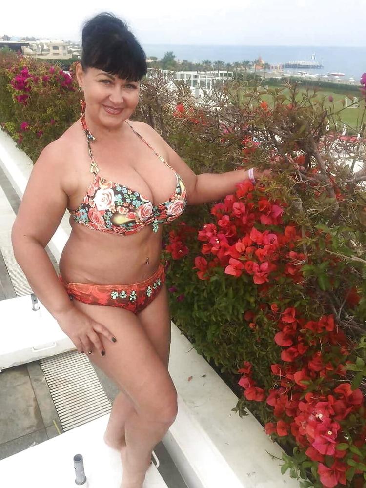 20P Mature Bikini - Bathing Suit 7