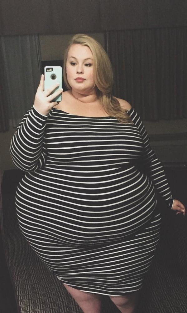 25P Fat Chicks With Deceptively Thin Faces 6