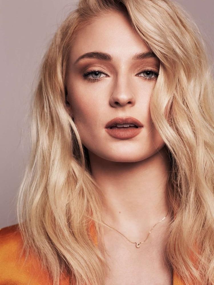 25P 24th Birthday Sophie Turner!!!