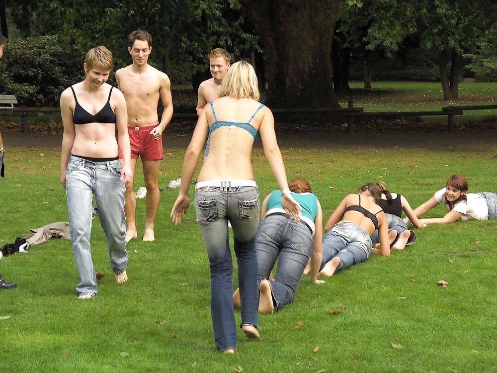 25P Queens in Jeans CLX