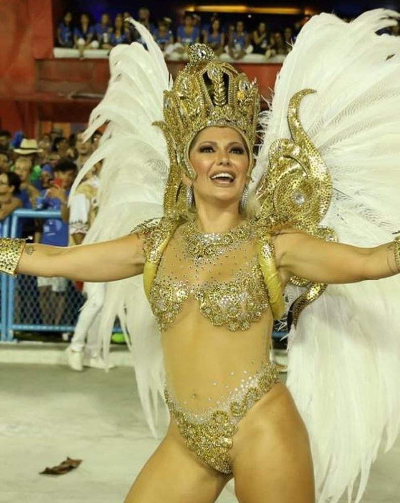 25P SDRUWS2 - BRAZILIAN SUBCELEBRITIES SELF EXPOSED