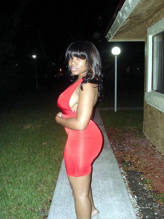 25P unknown curvy black women 11
