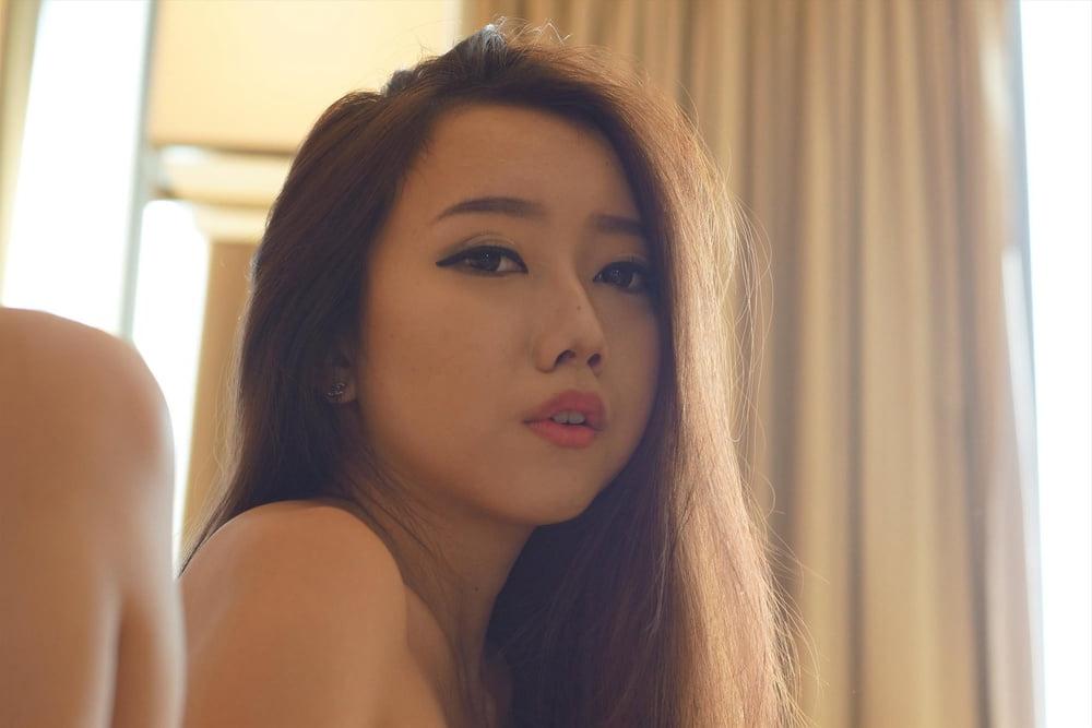 25P Asian Model