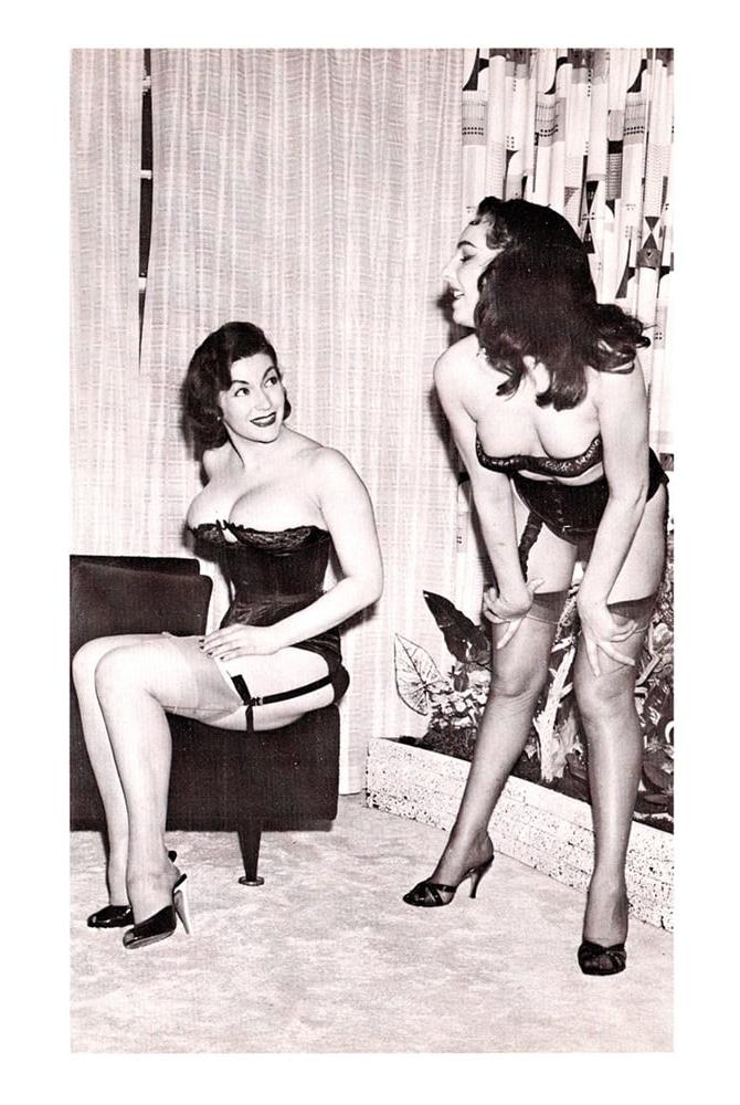 25P MAGAZINE - Mistress in Satin - Diane Kaye - 1960'S