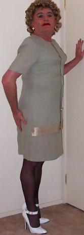 8P Mistress's sissy