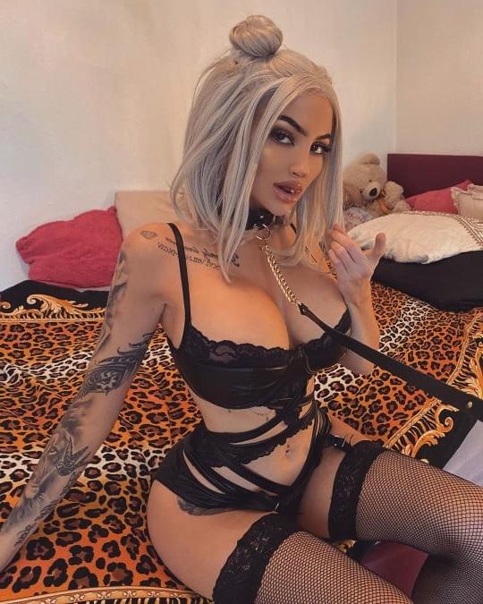 25P MY BIMBO OBSESSION (33)