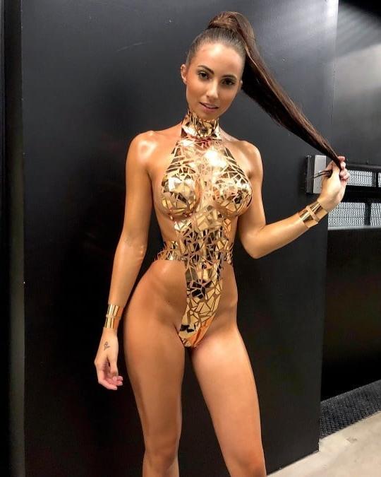 25P MY BIMBO OBSESSION (33)