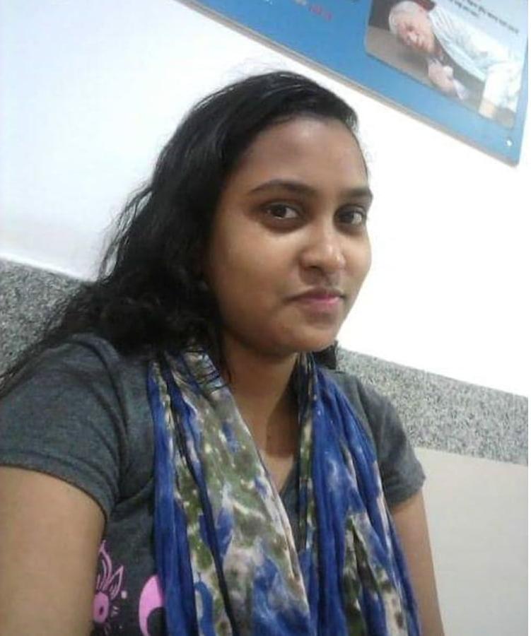 15P Srilanka Nude Girls Gallery 03