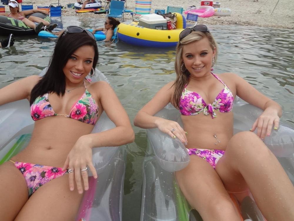 25P bikini girls