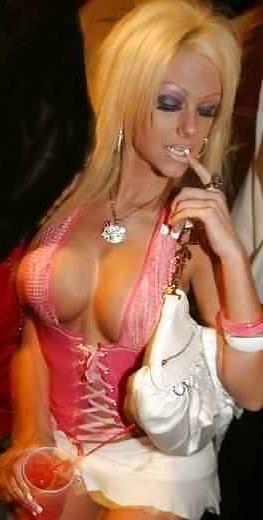24P Heiße Bimbo-Girls 2