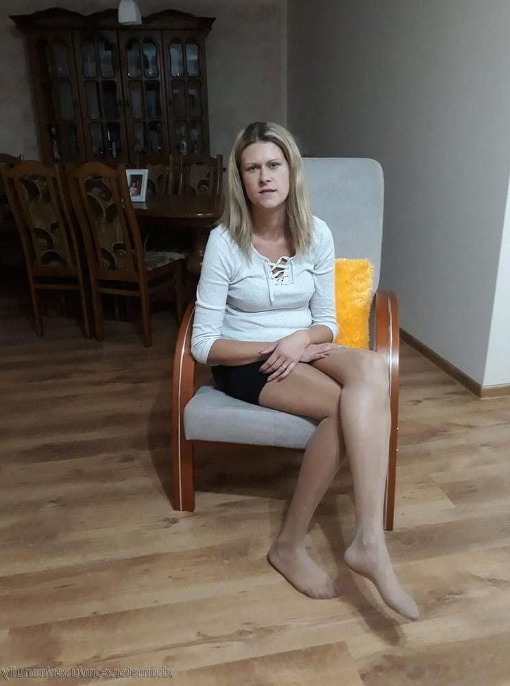 25P Girls in Pantyhose-Stocking - 110